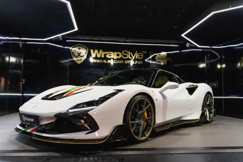 Ferrari F8 din 2021 cu 5.570 km - oferta FER118321 - foto 2