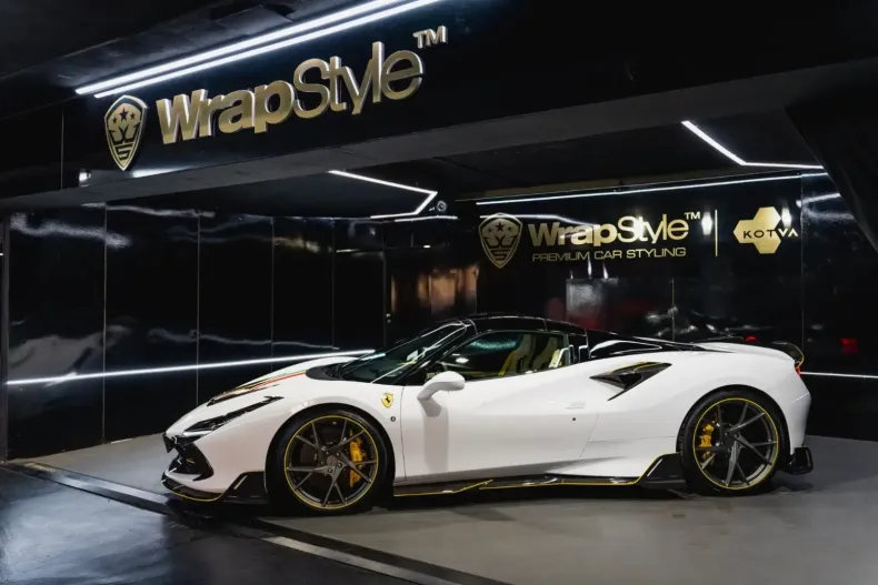 Ferrari F8 din 2021 cu 5.570 km - oferta FER118321 - foto 3