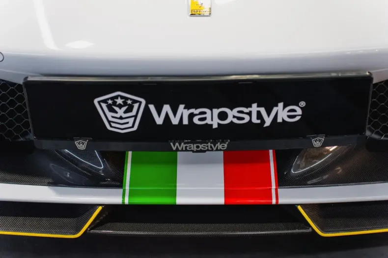 Ferrari F8 din 2021 cu 5.570 km - oferta FER118321 - foto 8