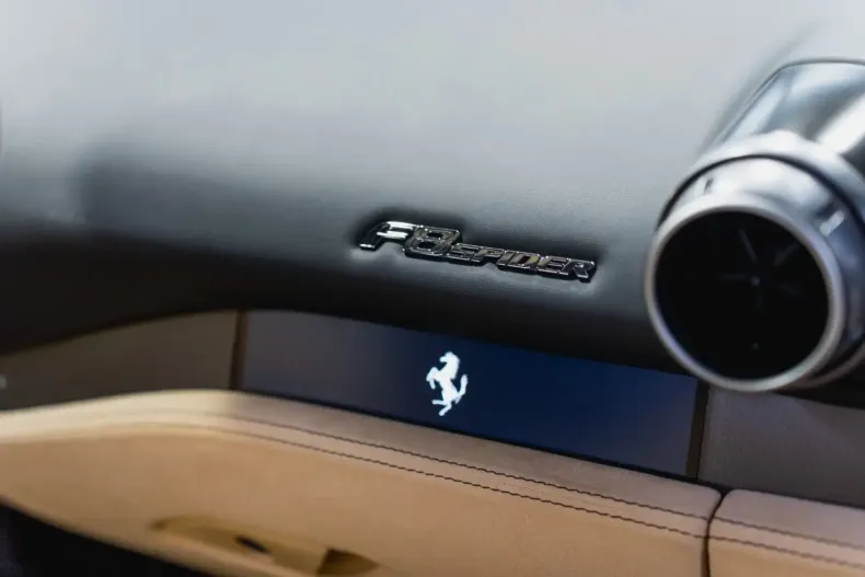 Ferrari F8 din 2021 cu 5.570 km - oferta FER118321 - foto 31