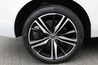 Volvo XC60 din 2020 cu 40.865 km - oferta VOL118328 - foto 7