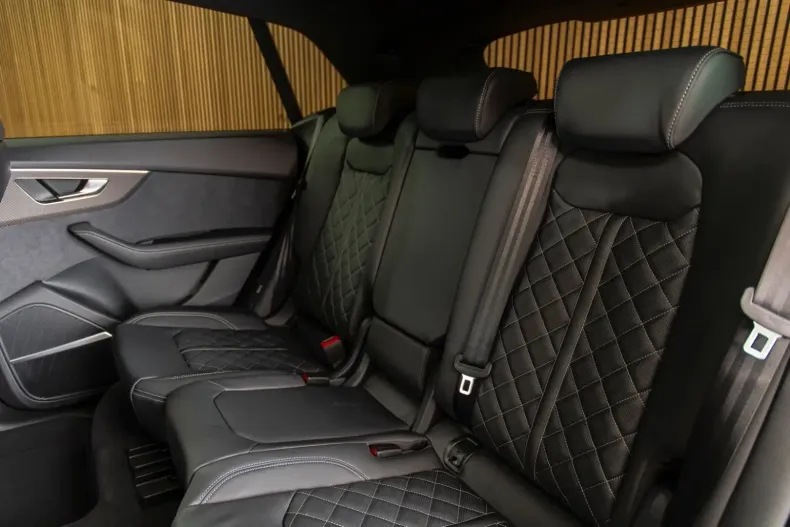 Audi Q8 din 2024 cu 100 km - oferta AUD118329 - foto 4