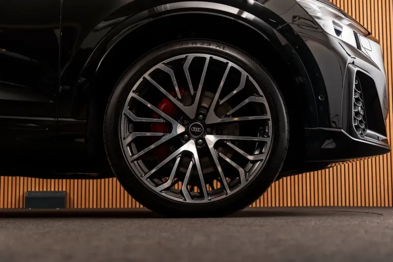 Audi Q8 din 2024 cu 100 km - oferta AUD118329 - foto 26