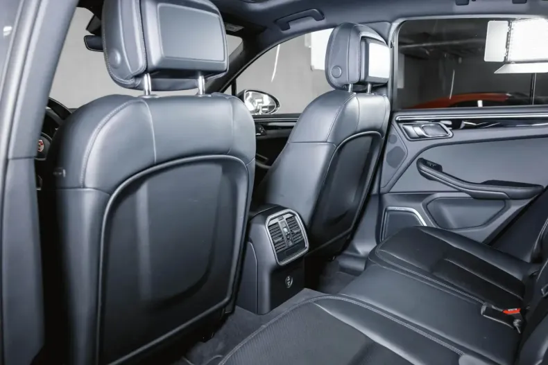 Porsche Macan din 2023 cu 35.200 km - oferta POR118350 - foto 22