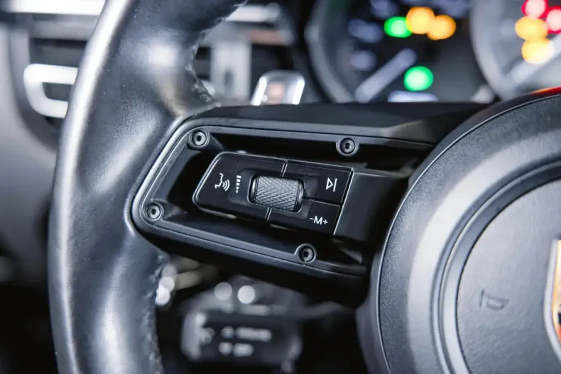 Porsche Macan din 2023 cu 35.200 km - oferta POR118350 - foto 32