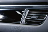 Porsche Macan din 2023 cu 35.200 km - oferta POR118350 - foto 38