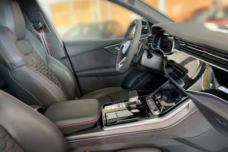 Audi RSQ8 din 2024 cu 12.450 km - oferta AUD118352 - foto 18