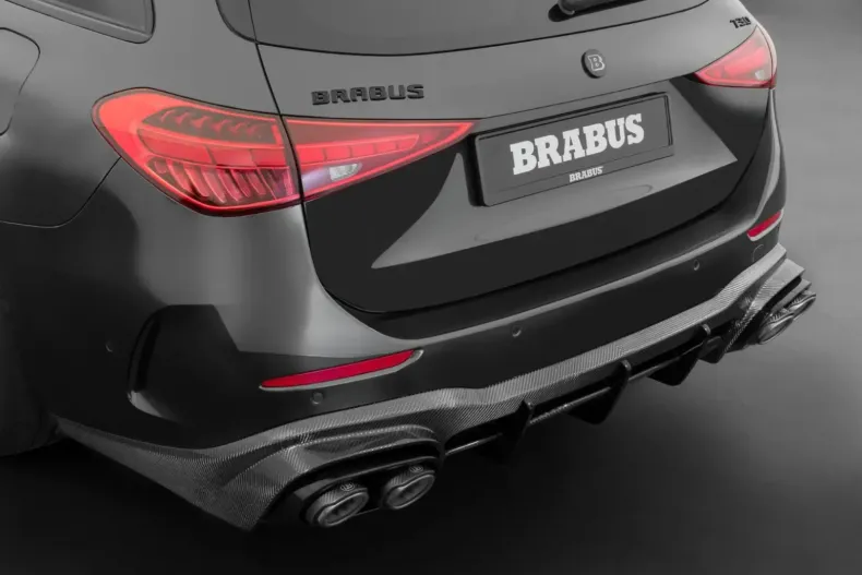 Mercedes-Benz C 63 AMG din 2024 cu 4.930 km - oferta MER118355 - foto 7