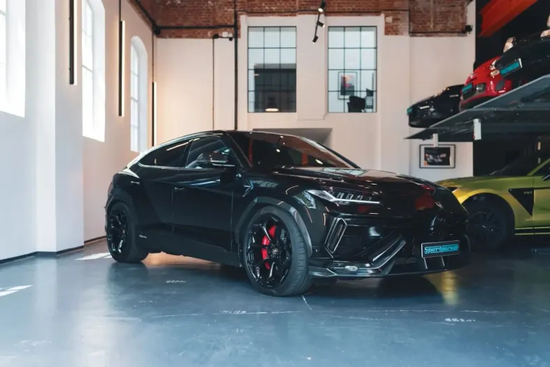 Lamborghini Urus din 2024 cu 8.900 km - oferta LAM118358 - foto 3