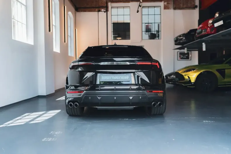 Lamborghini Urus din 2024 cu 8.900 km - oferta LAM118358 - foto 9