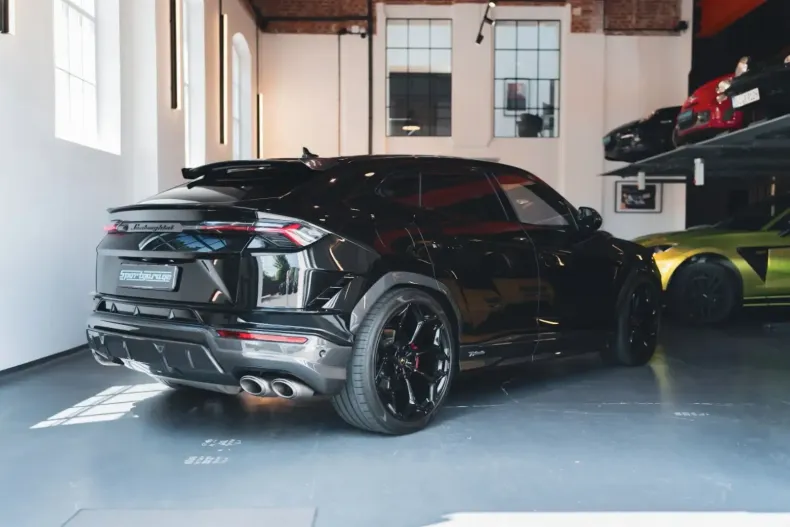 Lamborghini Urus din 2024 cu 8.900 km - oferta LAM118358 - foto 10