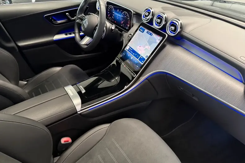 Mercedes-Benz GLC 300 din 2024 cu 21.213 km - oferta MER118363 - foto 5