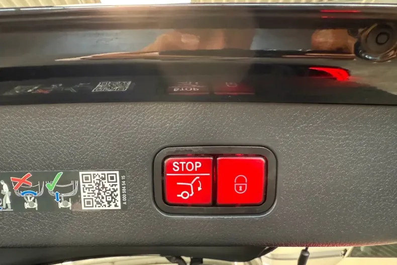 Mercedes-Benz GLC 300 din 2024 cu 21.213 km - oferta MER118363 - foto 16