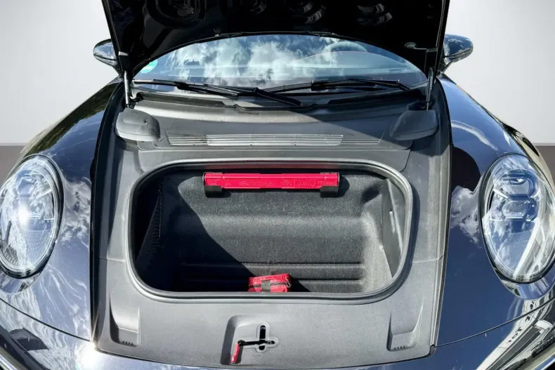 Porsche 992 din 2024 cu 2.164 km - oferta POR118370 - foto 12