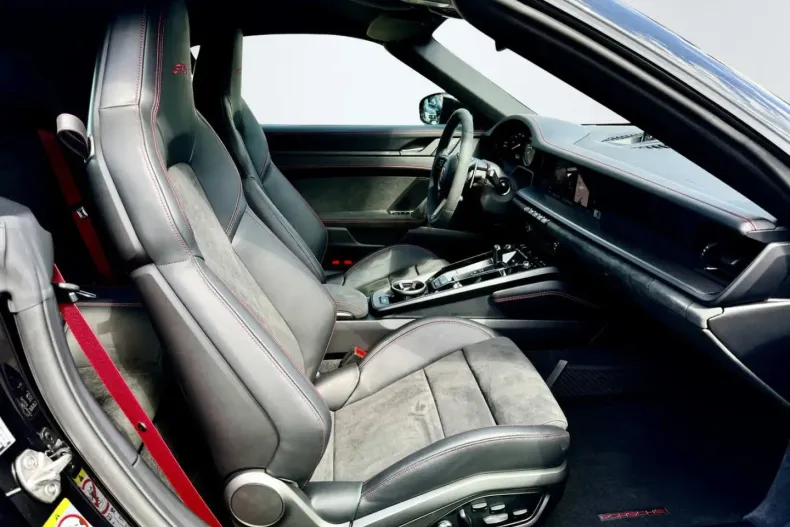 Porsche 992 din 2024 cu 2.164 km - oferta POR118370 - foto 16