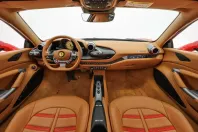 Ferrari F8 din 2020 cu 3.900 km - oferta FER118372 - foto 4