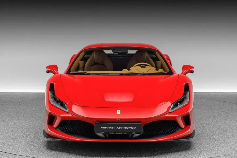 Ferrari F8 din 2020 cu 3.900 km - oferta FER118372 - foto 10