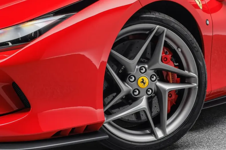 Ferrari F8 din 2020 cu 3.900 km - oferta FER118372 - foto 11
