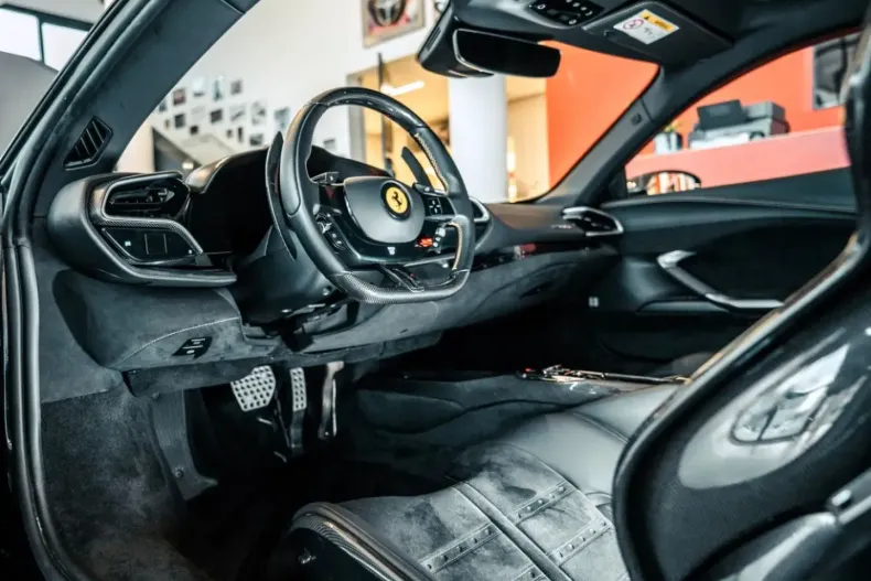 Ferrari 296 GTB din 2022 cu 9.800 km - oferta FER118374 - foto 16