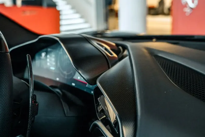 Ferrari 296 GTB din 2022 cu 9.800 km - oferta FER118374 - foto 19