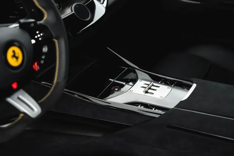 Ferrari Purosangue din 2024 cu 1.810 km - oferta FER118378 - foto 20