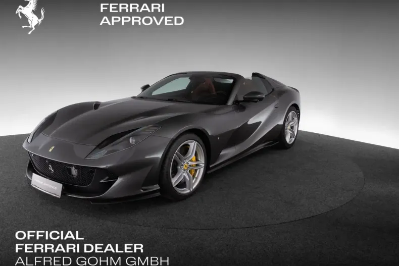 Ferrari 812 din 2023 cu 5.690 km - oferta FER118382 - foto 1