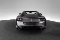 Ferrari 812 din 2023 cu 5.690 km - oferta FER118382 - foto 4