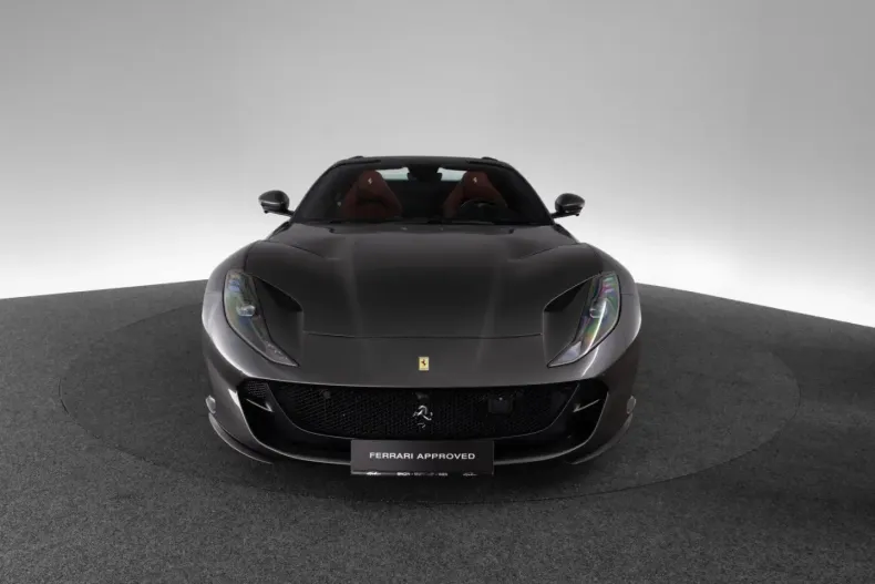 Ferrari 812 din 2023 cu 5.690 km - oferta FER118382 - foto 9