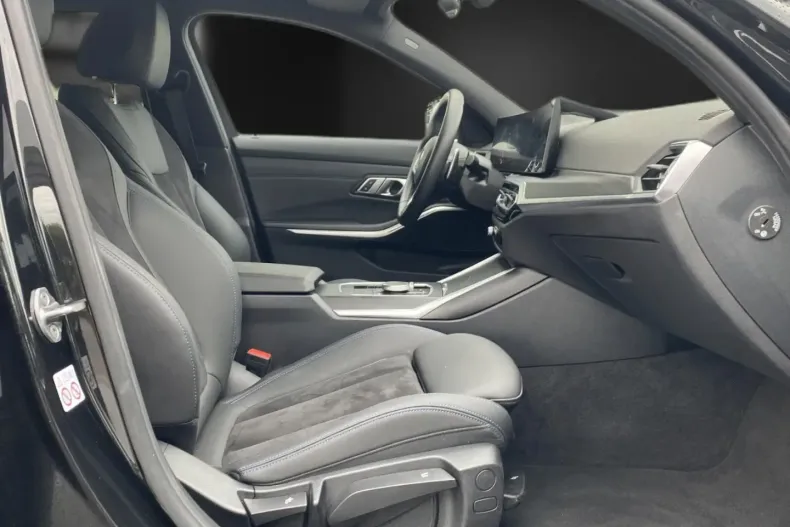 BMW 320 din 2023 cu 39.988 km - oferta BMW118385 - foto 11