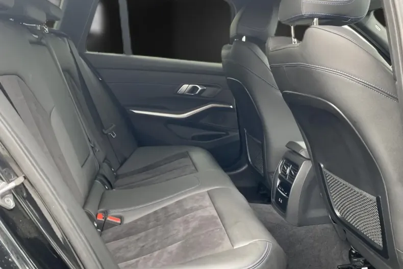 BMW 320 din 2023 cu 39.988 km - oferta BMW118385 - foto 12