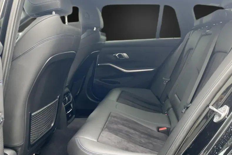 BMW 320 din 2023 cu 39.988 km - oferta BMW118385 - foto 14