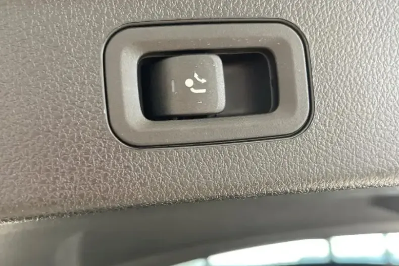 Mercedes-Benz GLE 63 AMG din 2024 cu 42.000 km - oferta MER118393 - foto 16