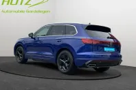 Volkswagen Touareg din 2024 cu 21.447 km - oferta VOL118394 - foto 2