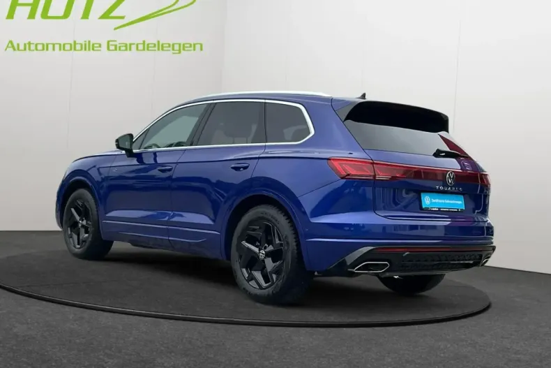 Volkswagen Touareg din 2024 cu 21.447 km - oferta VOL118394 - foto 2