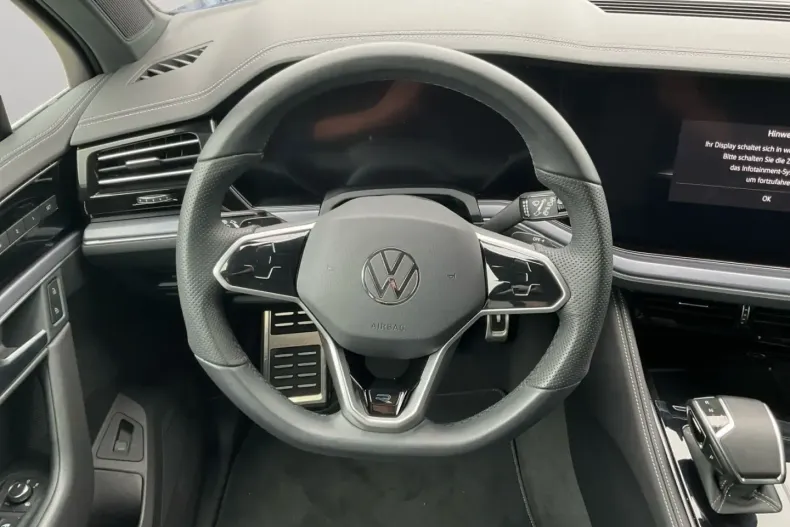 Volkswagen Touareg din 2024 cu 21.447 km - oferta VOL118394 - foto 10