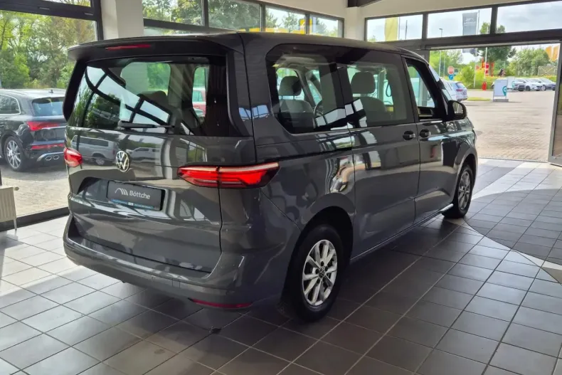 Volkswagen T7 Multivan din 2023 cu 30.983 km - oferta VOL118395 - foto 16