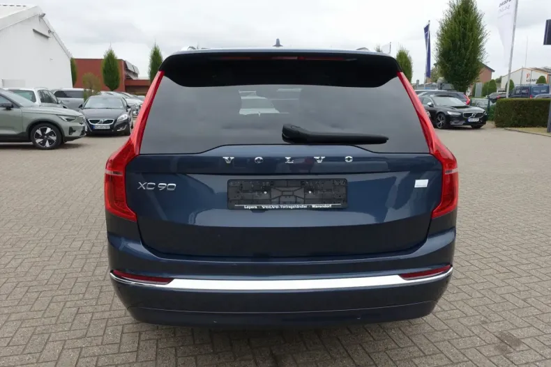 Volvo XC90 din 2024 cu 23.600 km - oferta VOL118399 - foto 3