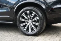 Volvo XC90 din 2023 cu 36.097 km - oferta VOL118400 - foto 11