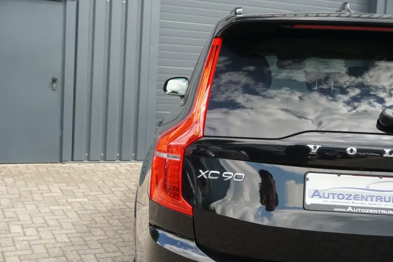 Volvo XC90 din 2023 cu 36.097 km - oferta VOL118400 - foto 12