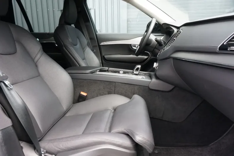 Volvo XC90 din 2023 cu 36.097 km - oferta VOL118400 - foto 15