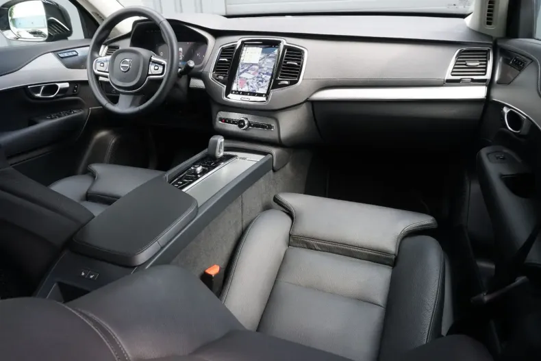 Volvo XC90 din 2023 cu 36.097 km - oferta VOL118400 - foto 23