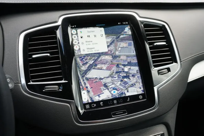 Volvo XC90 din 2023 cu 36.097 km - oferta VOL118400 - foto 26