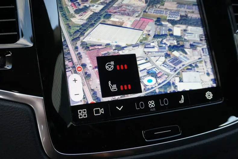 Volvo XC90 din 2023 cu 36.097 km - oferta VOL118400 - foto 29