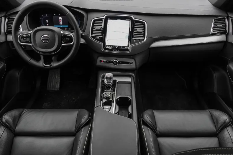 Volvo XC90 din 2024 cu 13.551 km - oferta VOL118401 - foto 7