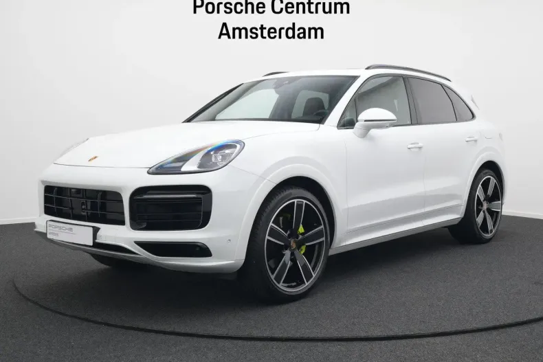 Porsche Cayenne din 2023 cu 32.905 km - oferta POR118402 - foto 1