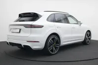Porsche Cayenne din 2023 cu 32.905 km - oferta POR118402 - foto 2
