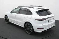 Porsche Cayenne din 2023 cu 32.905 km - oferta POR118402 - foto 11