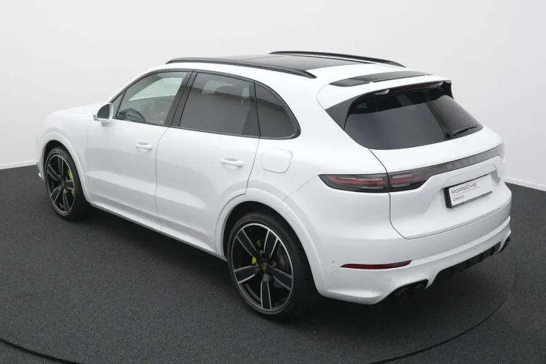 Porsche Cayenne din 2023 cu 32.905 km - oferta POR118402 - foto 11
