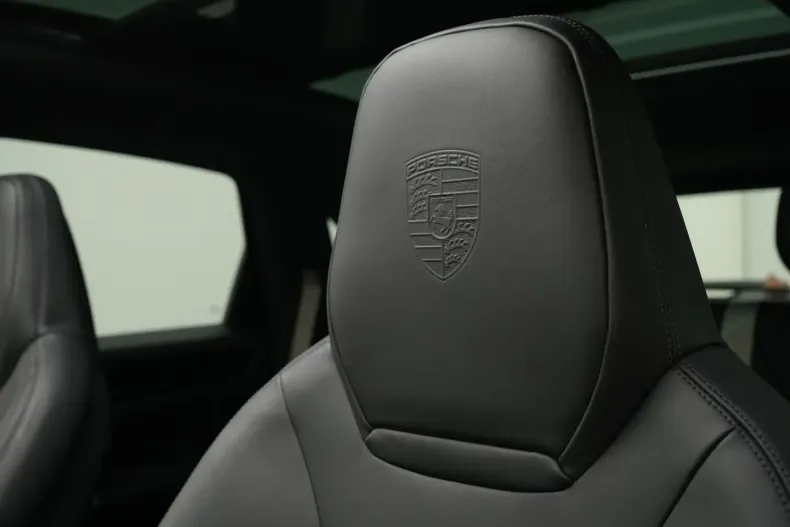 Porsche Cayenne din 2023 cu 32.905 km - oferta POR118402 - foto 22