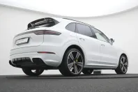 Porsche Cayenne din 2023 cu 32.905 km - oferta POR118402 - foto 24